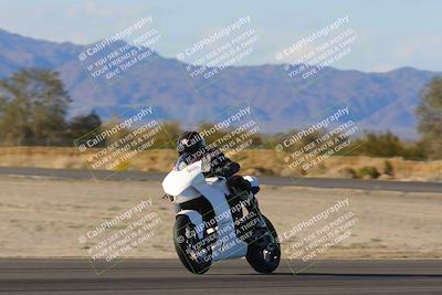 media/Jan-19-2023-Racers Edge (Thu) [[69d0b4dc55]]/B Group/Session 5 (Turn 3 Exit Pans)/